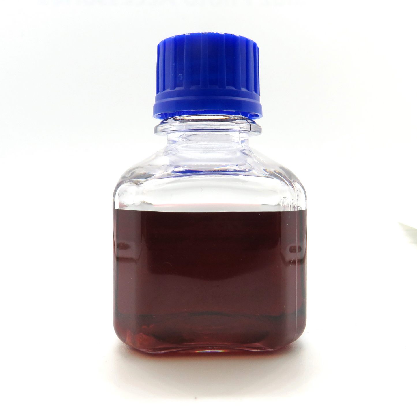 Unlabeled bottle containing 5 nm citrate coated gold nanoparticles from NanoBrand.
